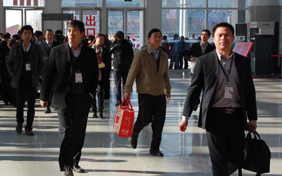 安邦集團參加中國（北京）國際供熱通風空調(diào)、衛(wèi)生潔具及城建設備與技術展會現(xiàn)場(圖2)
